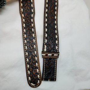 Western belt tan/black/white whipstitching S